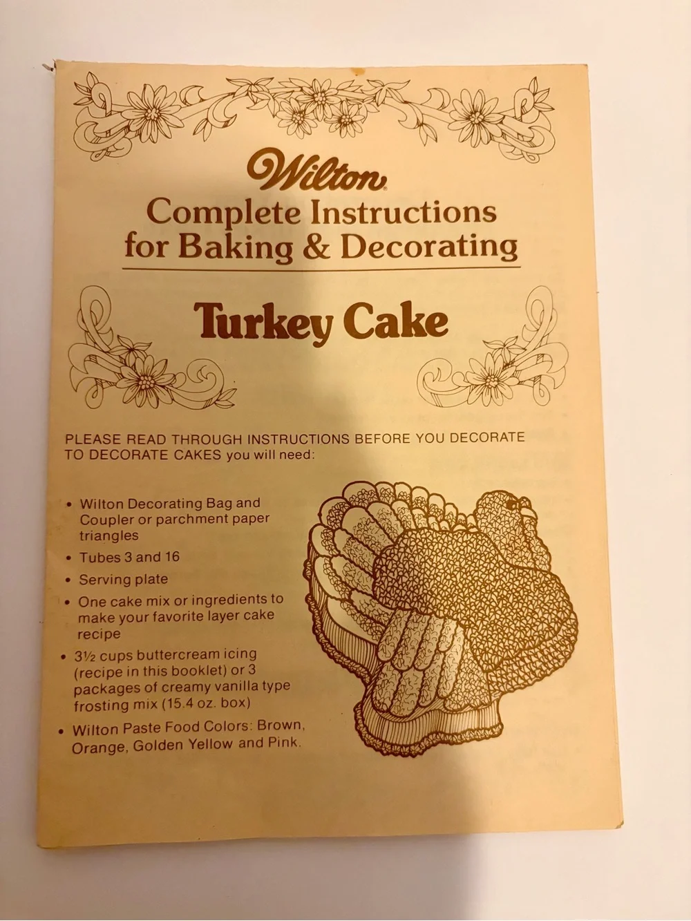 Wilton 70’s & 80’s cake pan bundle
